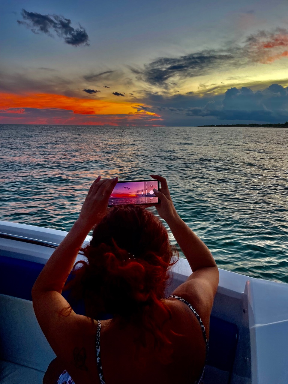 Escursione in barca al tramonto alla scoperta delle grotte del Capo di Leuca 