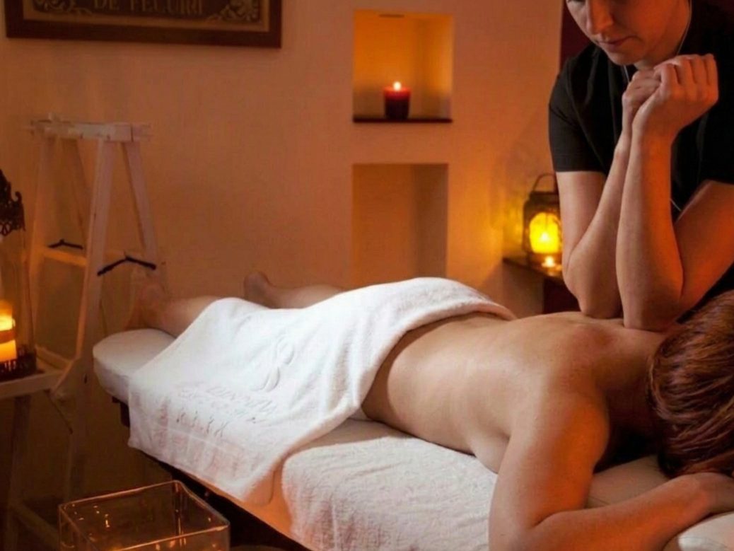 Massaggio rilassante + Flute di bollicine Calidus Terrae centro benessere 