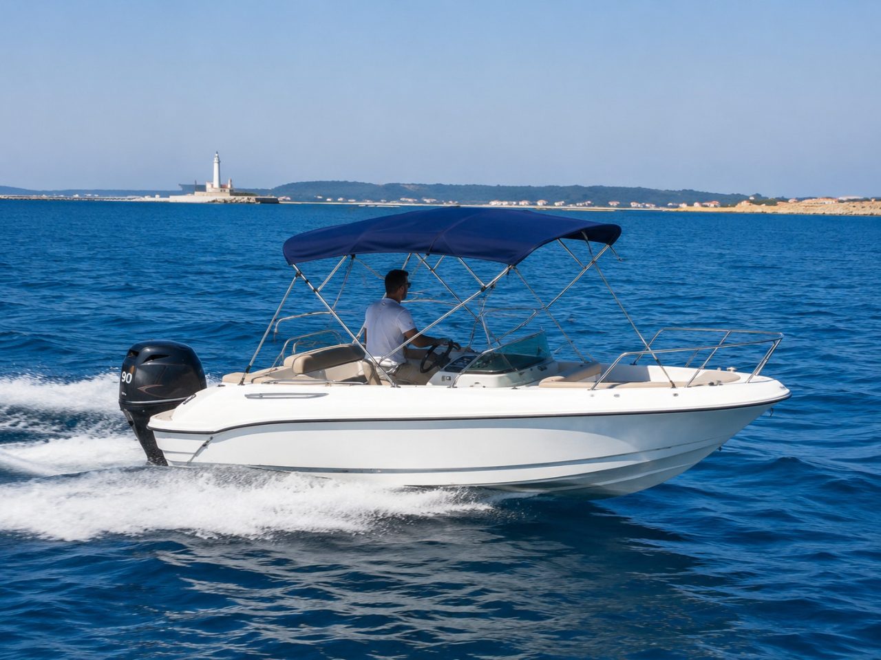 Noleggio Barca 90 CV con Patente Nautica Settembre mezza giornata 