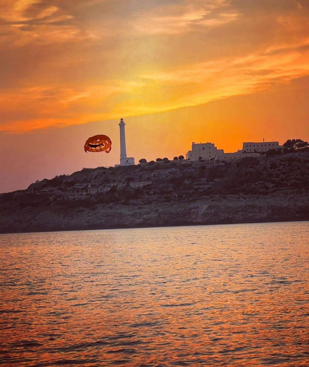 Parasailing a Torre Vado volo singolo : vola sul mare del Salento — foto 9